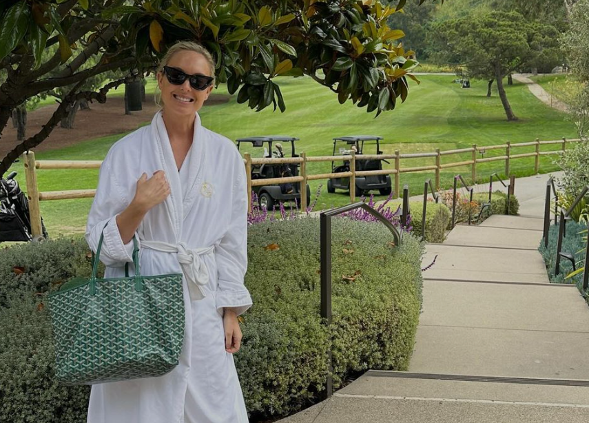 Inside My Weekend Vacation Bag – JSHealth